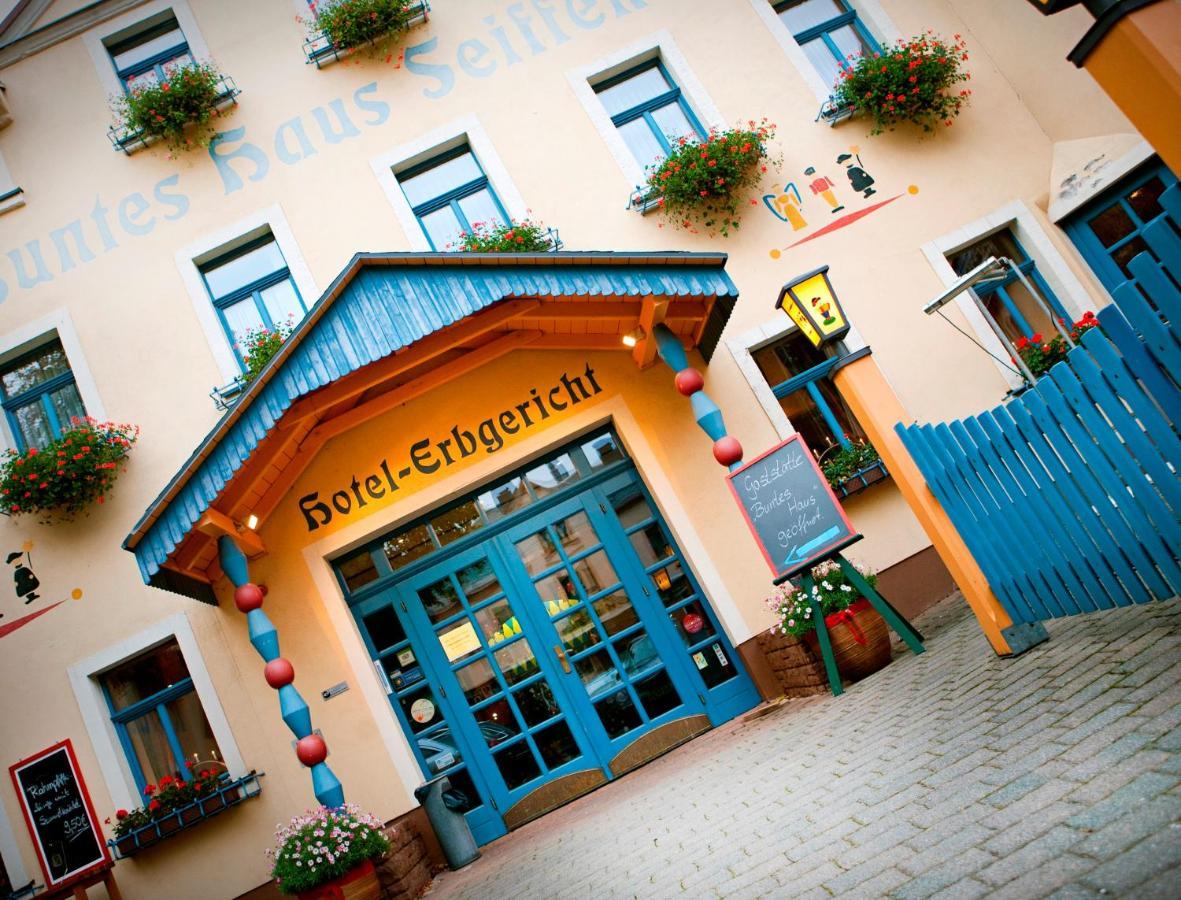 Hotel Erbgericht Buntes Haus Seiffen Exterior foto